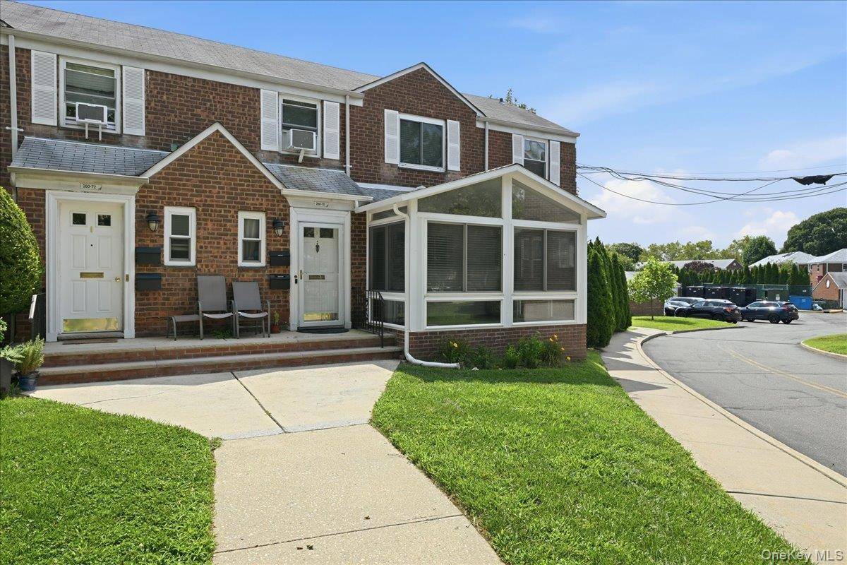 260-70 73rd AVE #1st Floor w/Basement, Glen Oaks, NY 11004