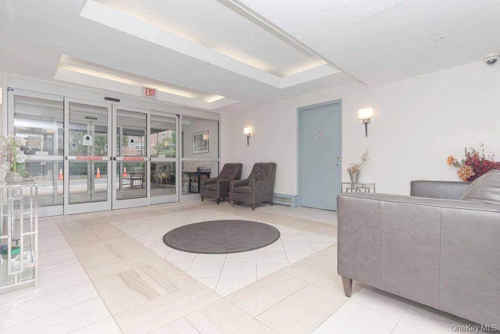 119 E Hartsdale AVE #7F, Hartsdale, NY 10530