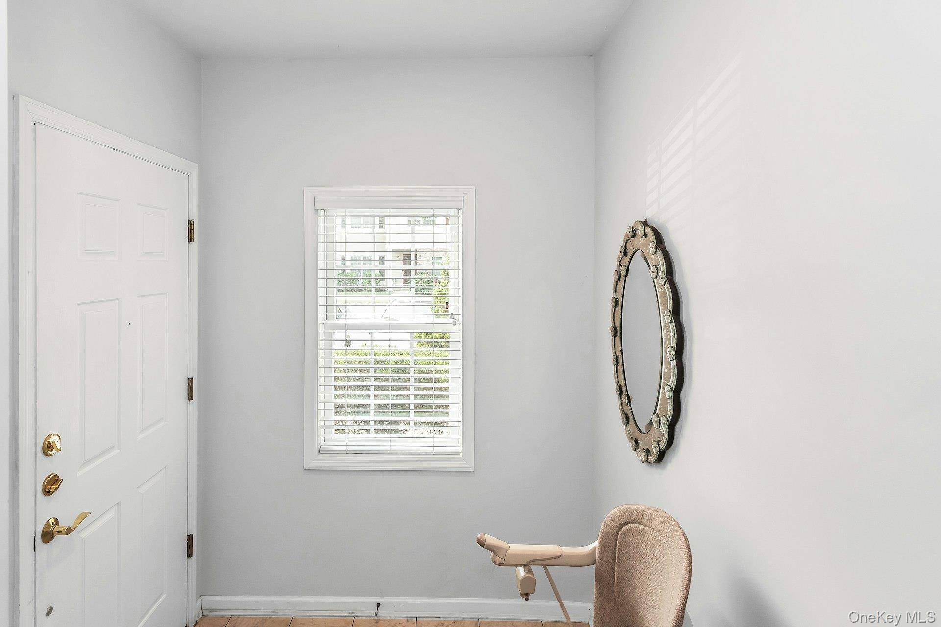 74 Miro PL, Port Washington, NY 11050