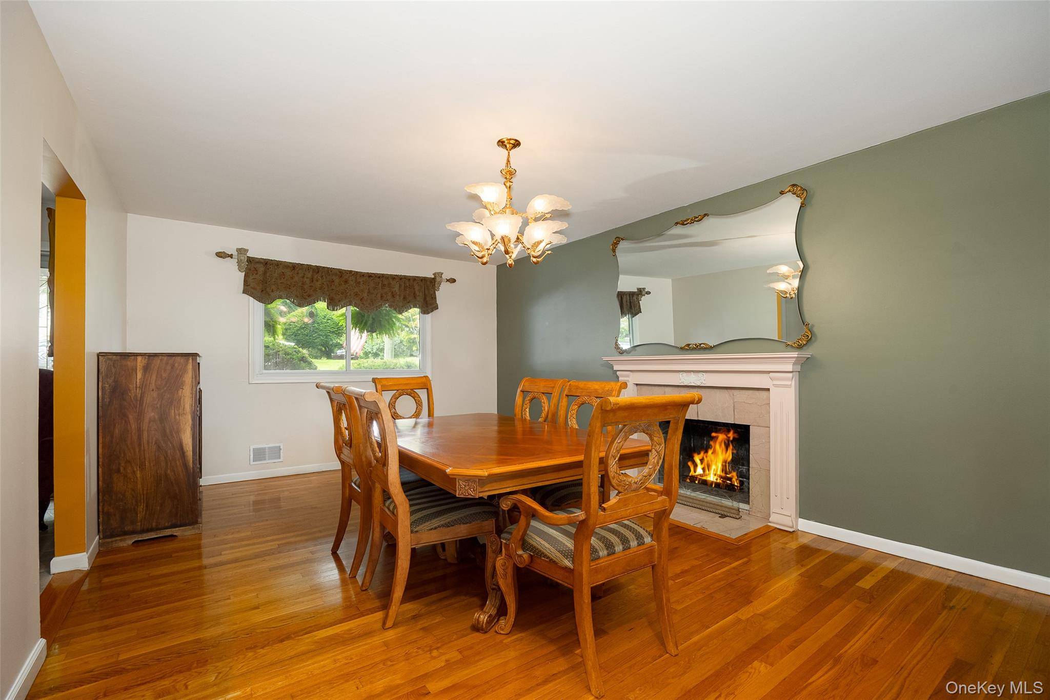 61 Ganung DR, Ossining, NY 10562