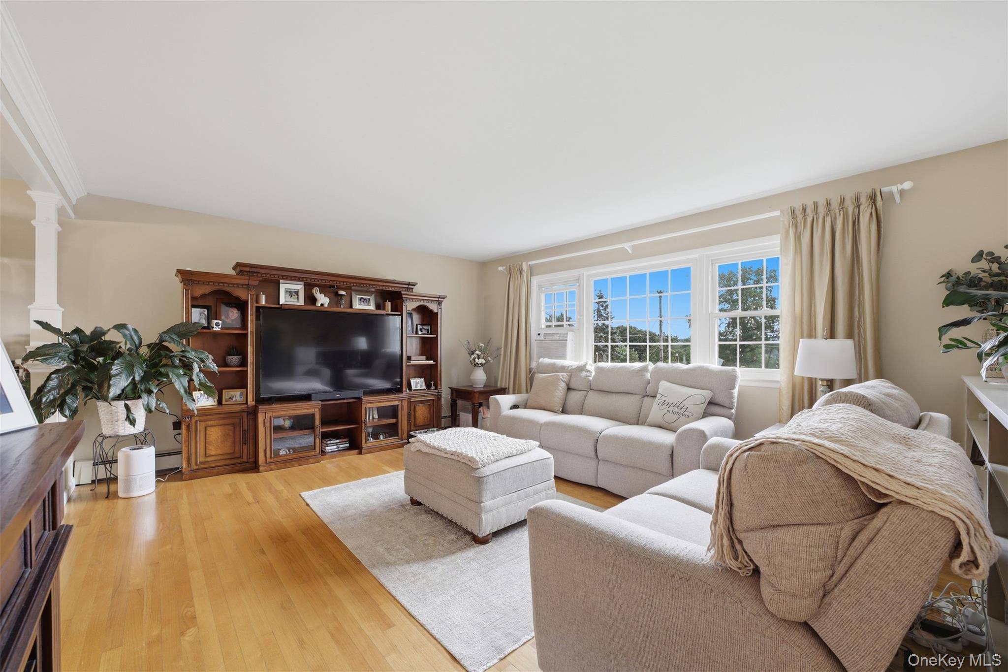 161 Geymer DR, Mahopac, NY 10541