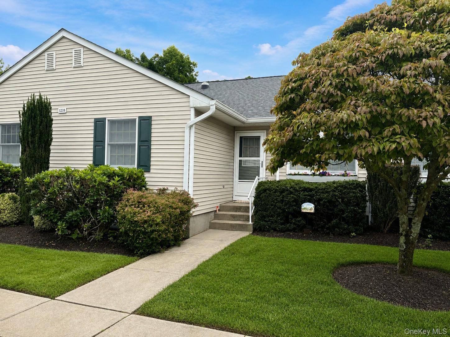 1235 Calebs WAY #G25, Greenport, NY 11944