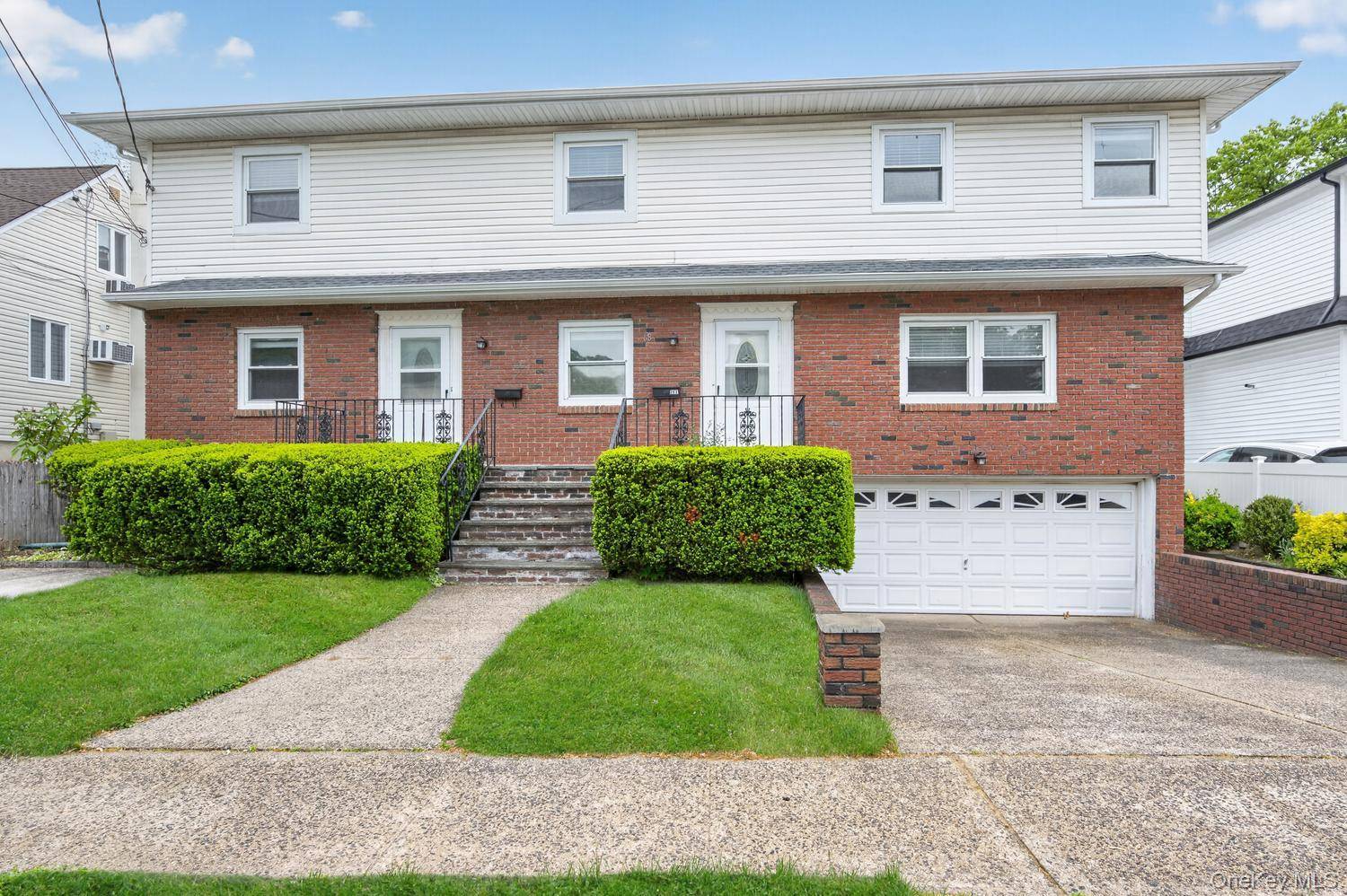 68A Graywood RD, Port Washington, NY 11050