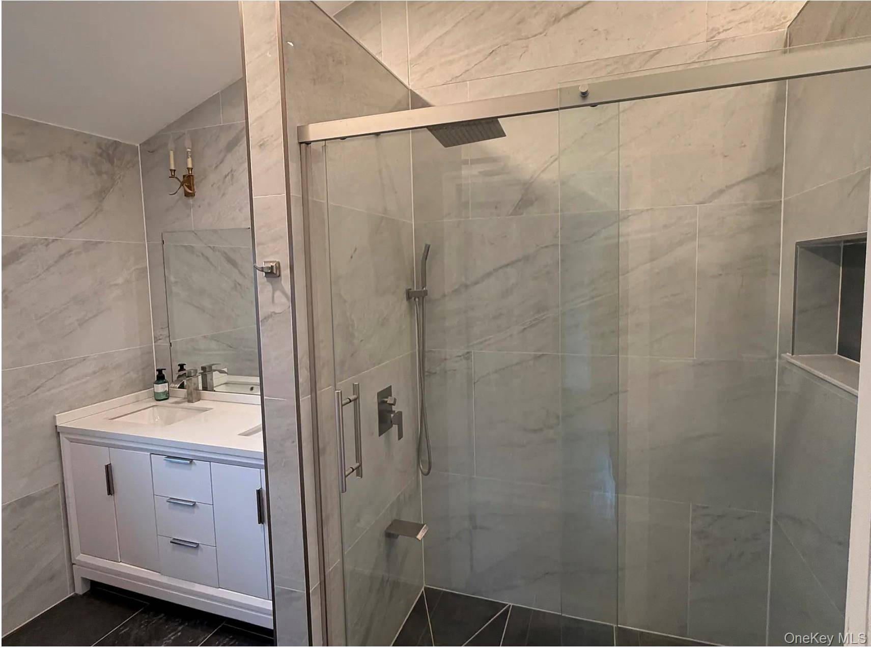 39 Jackson ST #2, Mount Vernon, NY 10553