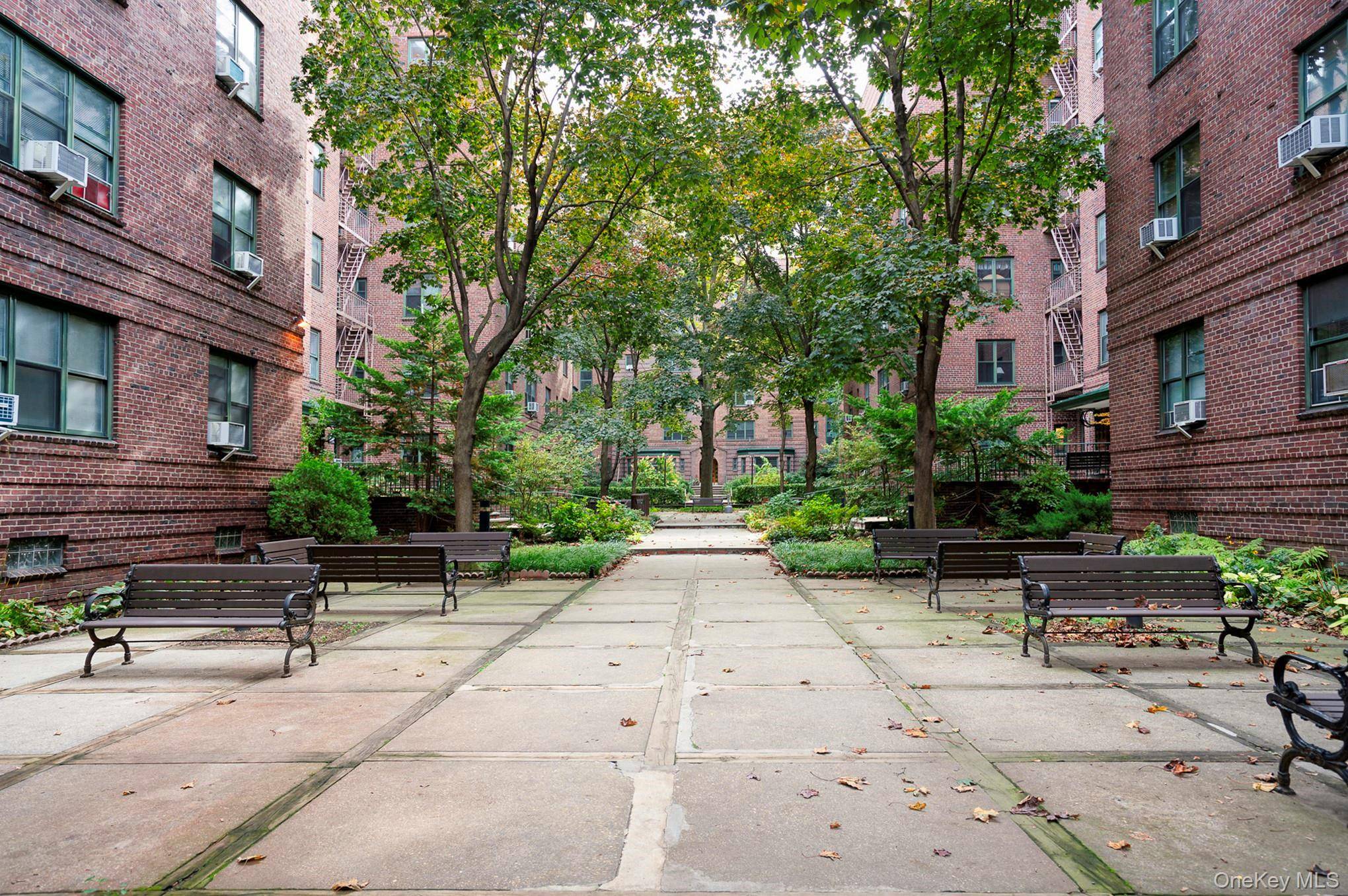 34-21 78th ST #3F, Jackson Heights, NY 11372