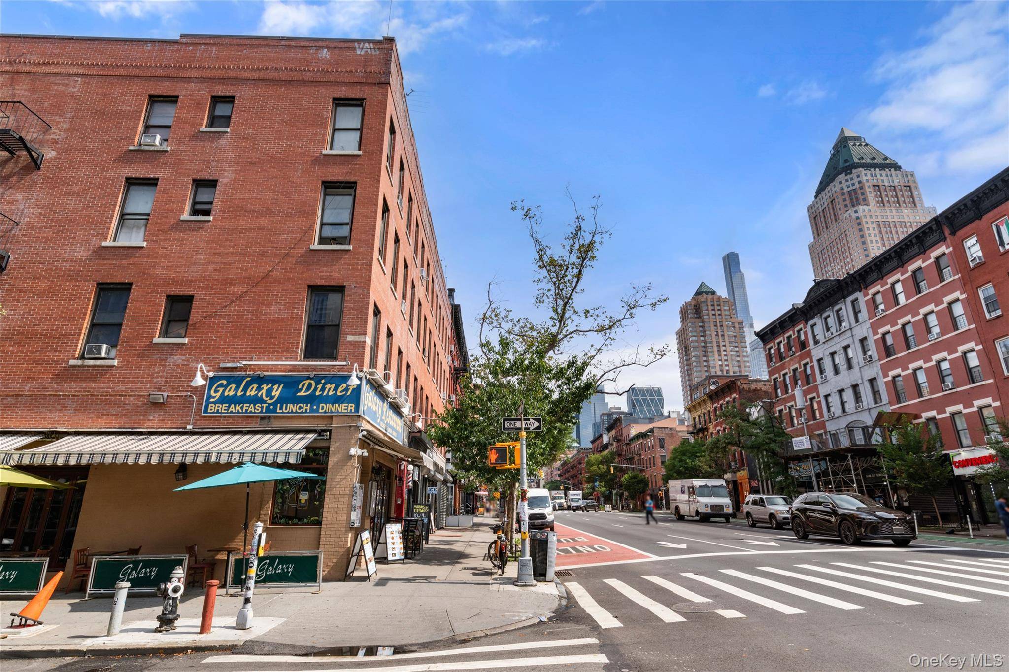 415 W 46 ST #2D, New York (manhattan), NY 10036