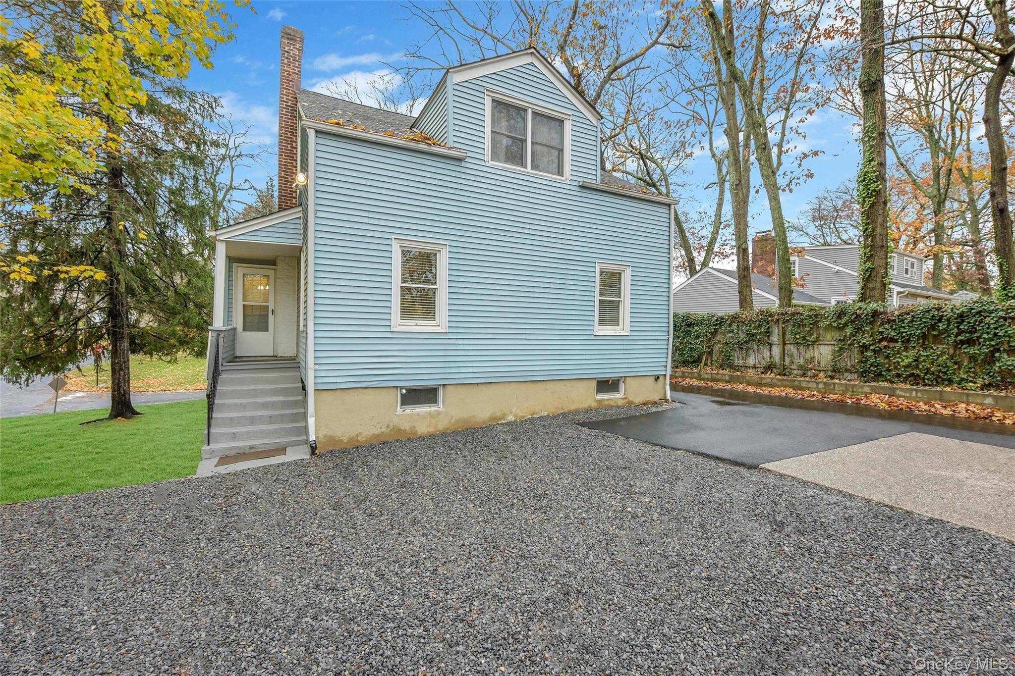 3 Jarvis CT, Huntington, NY 11743