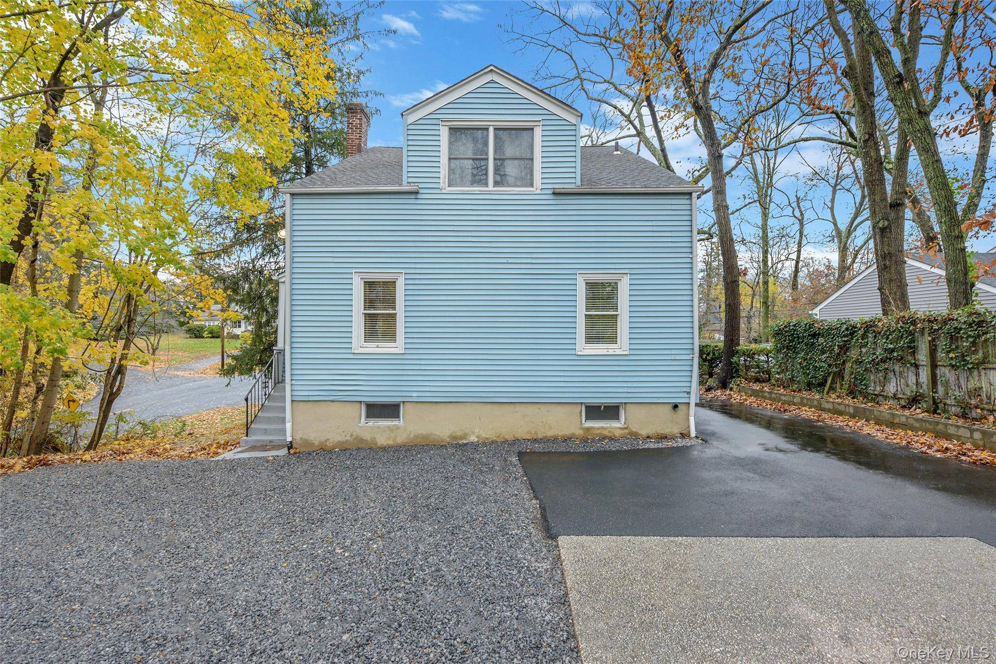 3 Jarvis CT, Huntington, NY 11743