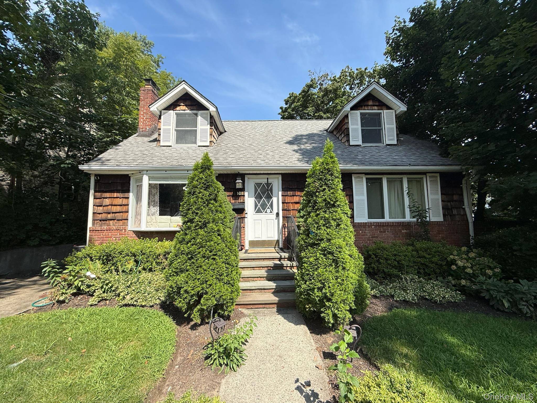 101 Elm ST, Huntington, NY 11743
