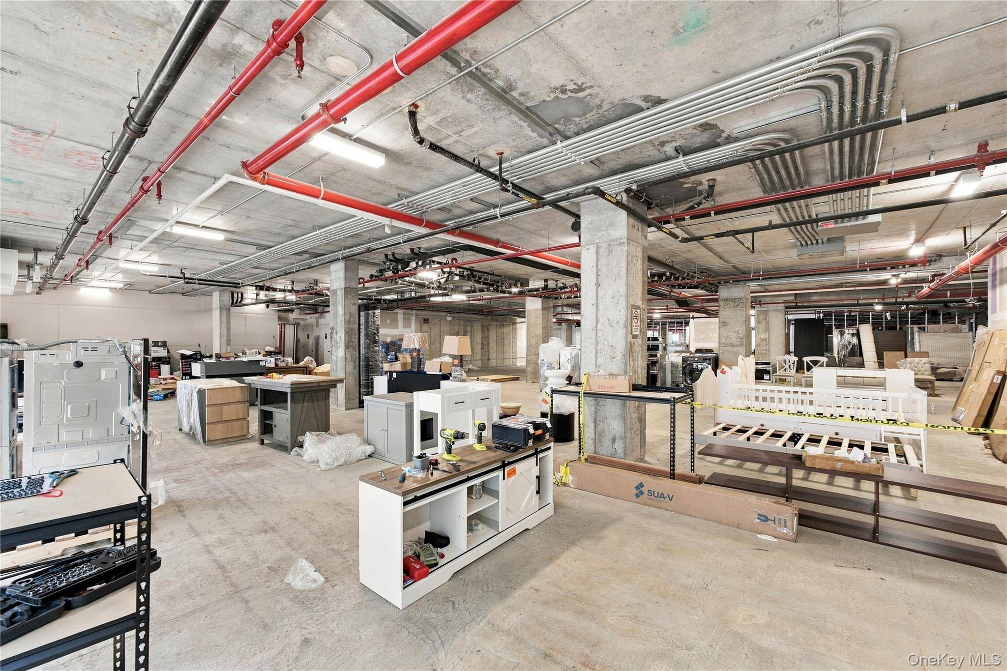 37-14 34th ST #1st FL, Long Island City, NY 11101