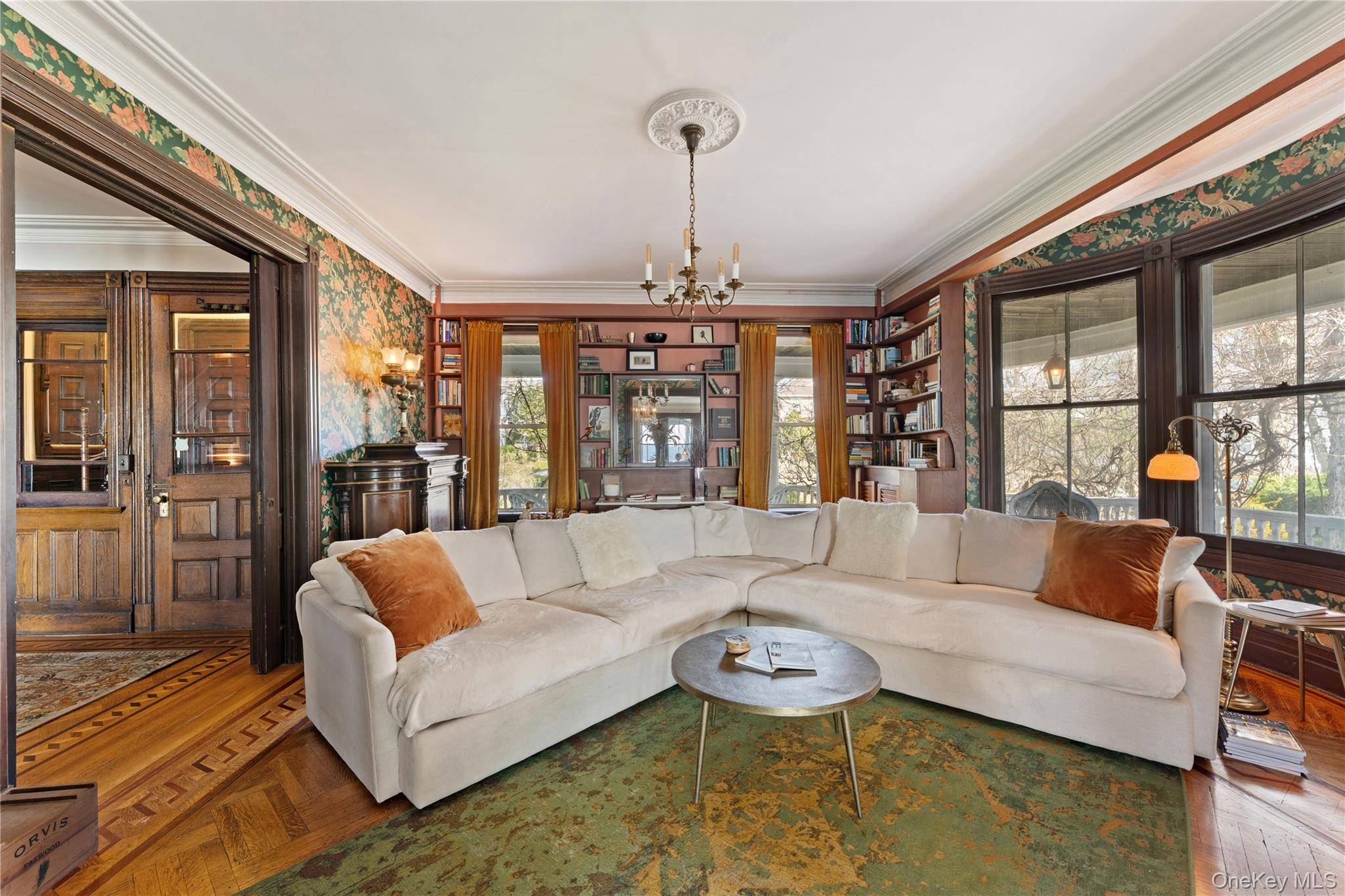 28 Hamilton AVE, Ossining, NY 10562