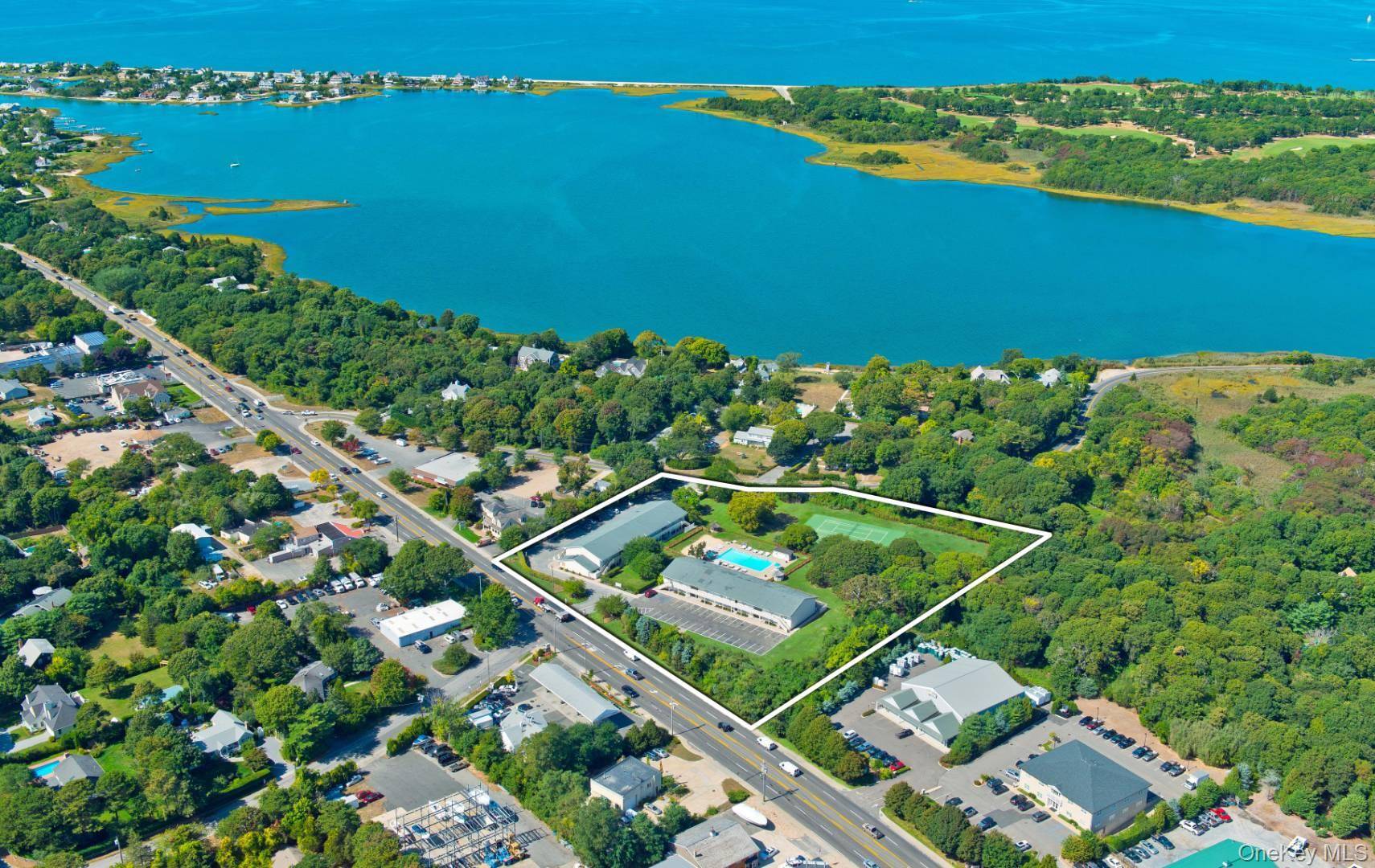 1655 County Road 39, Southampton, NY 11968