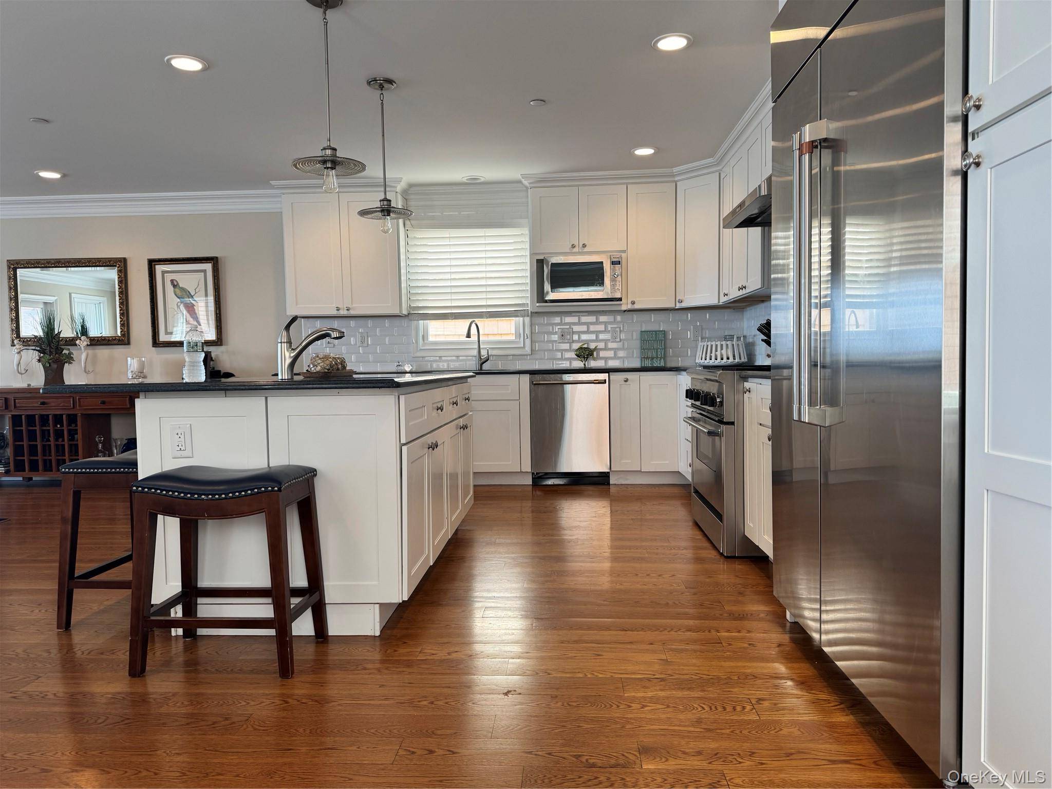 839 W Park AVE, Long Beach, NY 11561