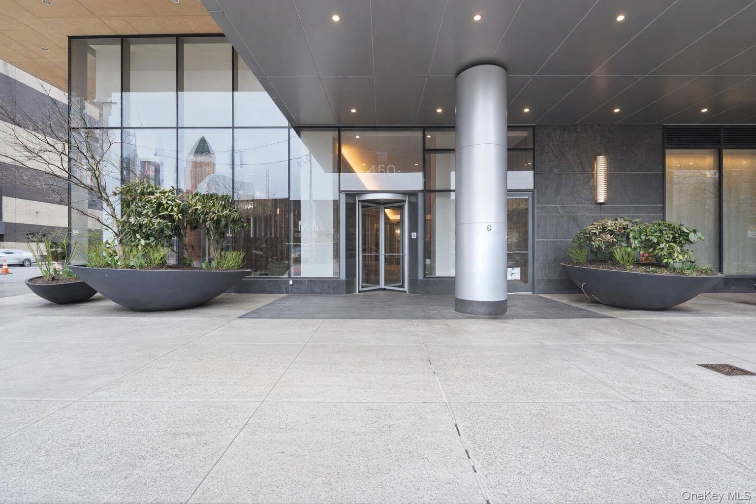 460 W 42nd Street #57G, New York (manhattan), NY 10036