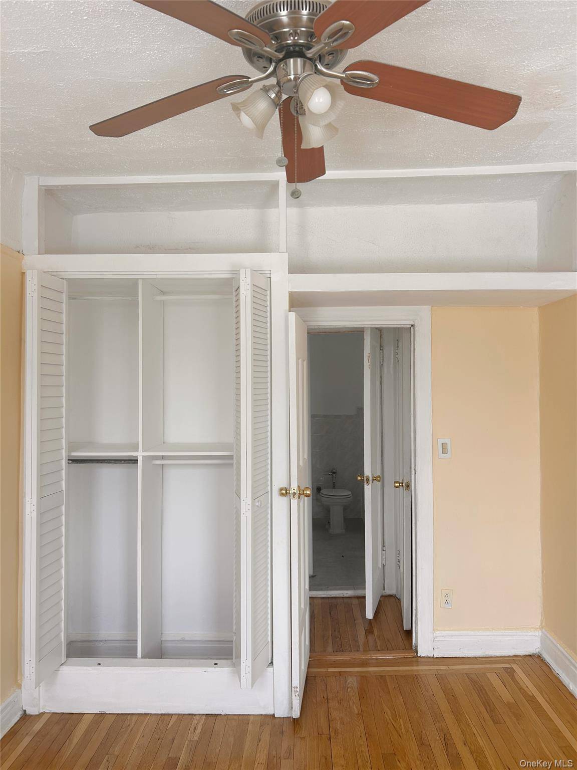 37-16 83rd ST #6G, Jackson Heights, NY 11372