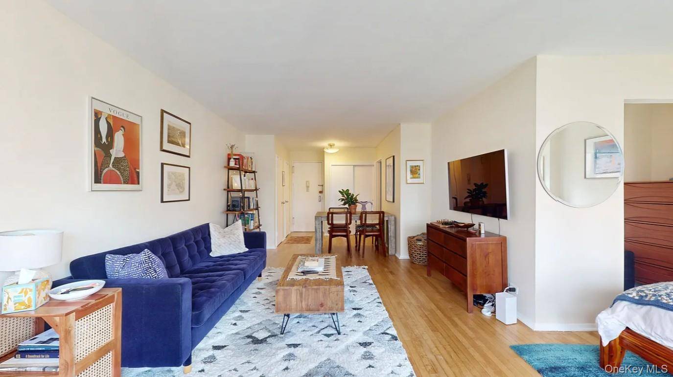 185 W End AVE #15E, New York (manhattan), NY 10023