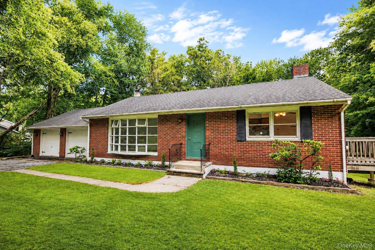 184 Lake DR, Mahopac, NY 10541
