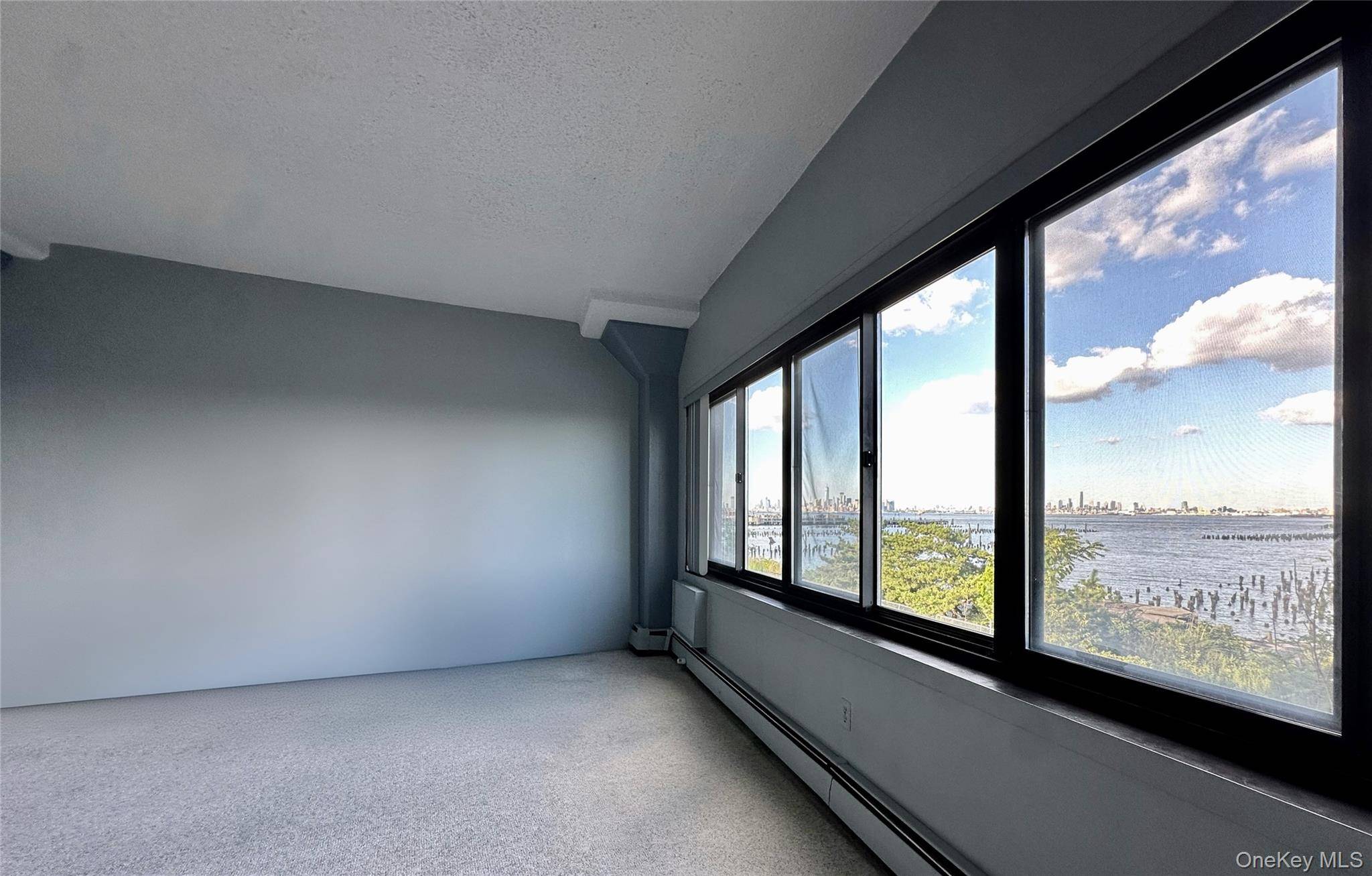 10 Bay Street Landing #2B, Staten Island, NY 10301