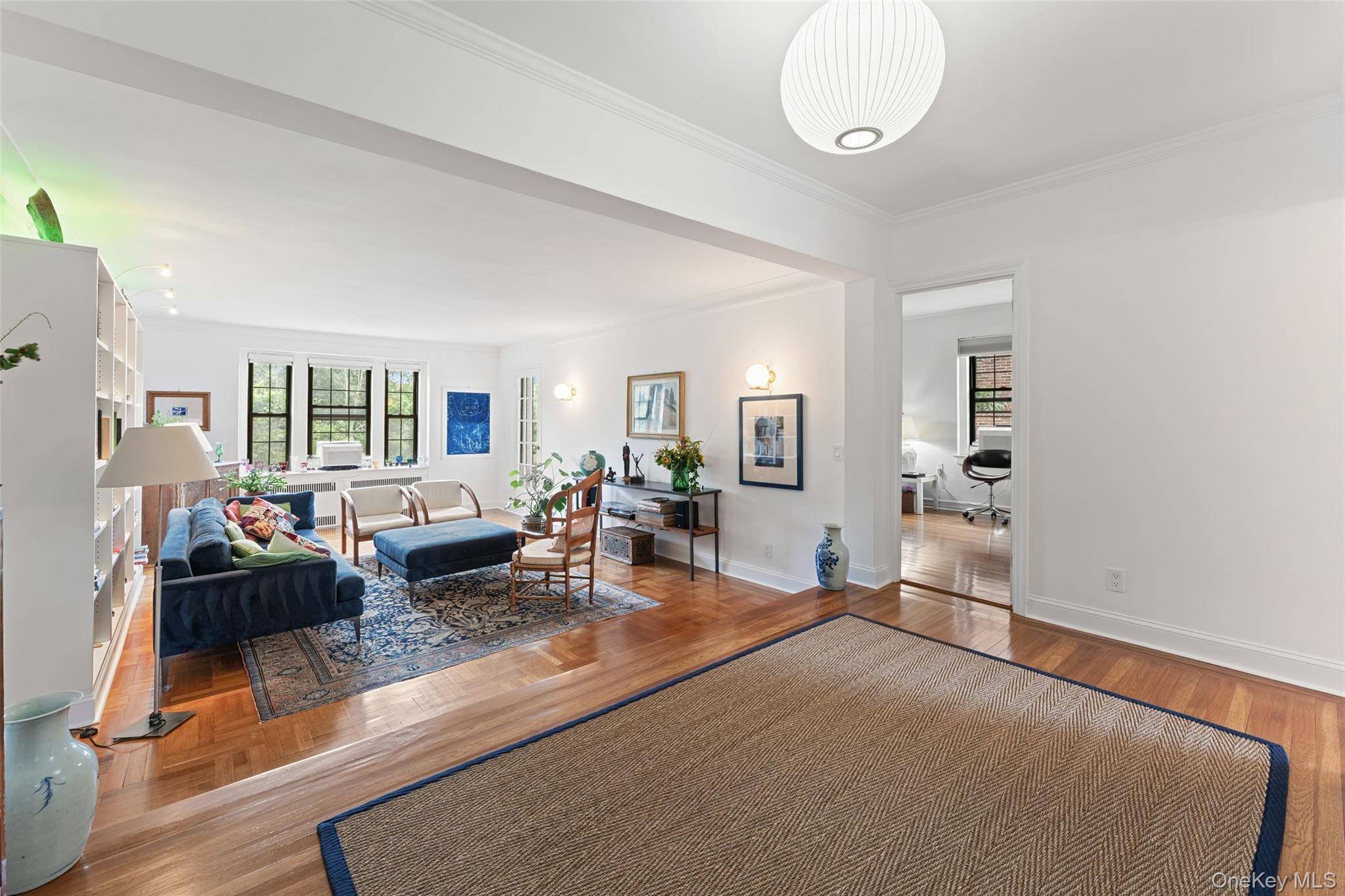 35 Parkview AVE #5A, Bronxville, NY 10708