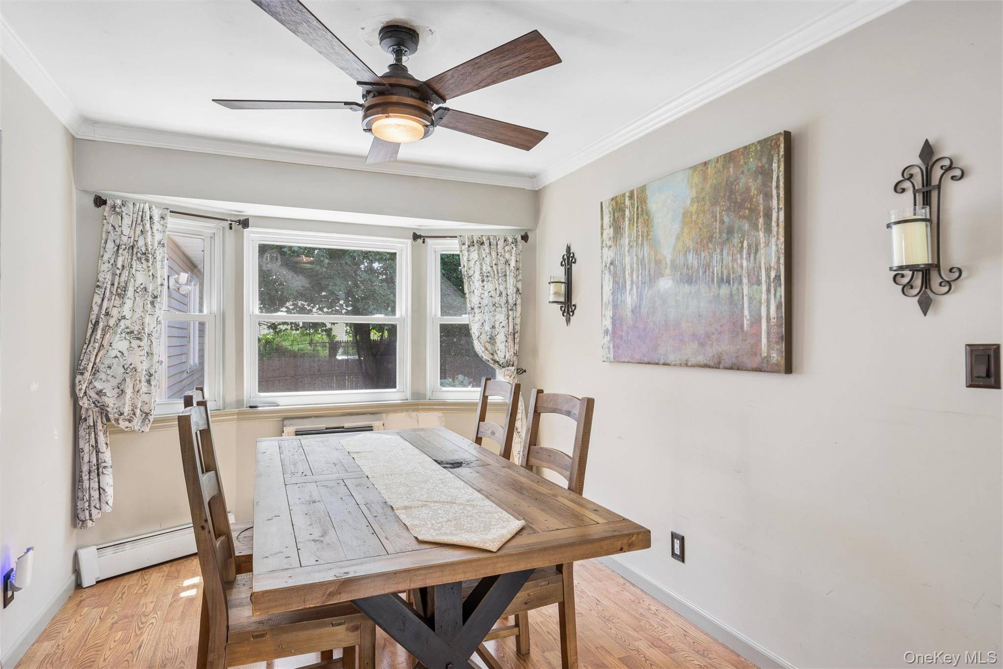 42 Lexington AVE, West Babylon, NY 11704