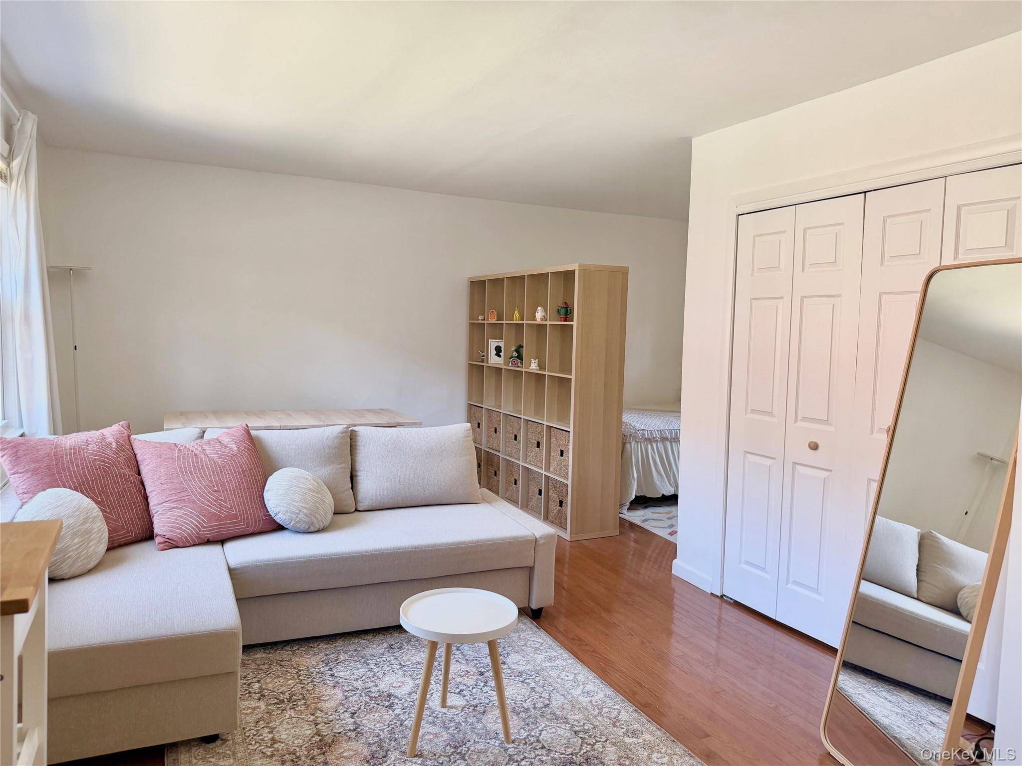 182 Pinewood RD #23, Hartsdale, NY 10530