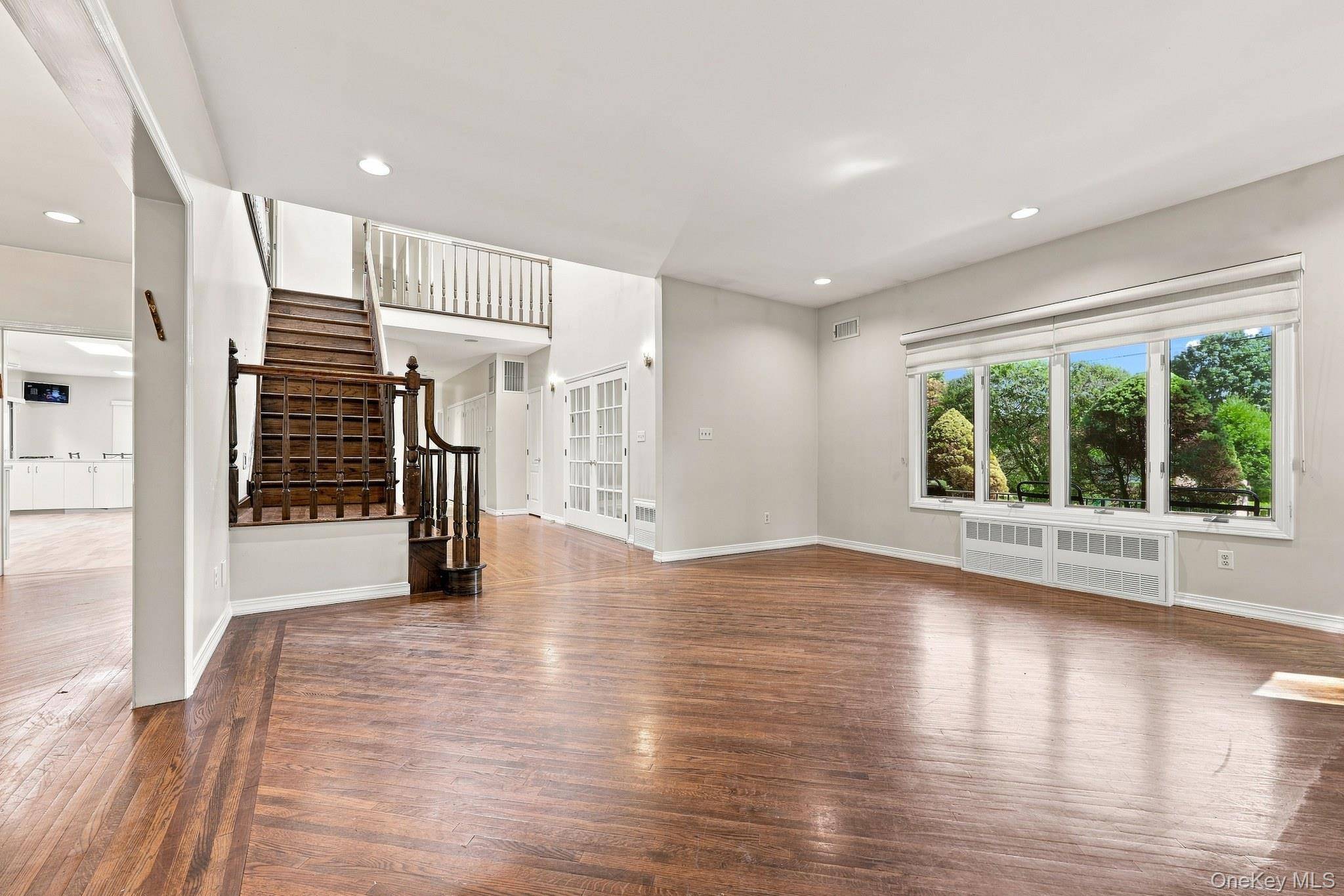306 S Grandview AVE, Monsey, NY 10952