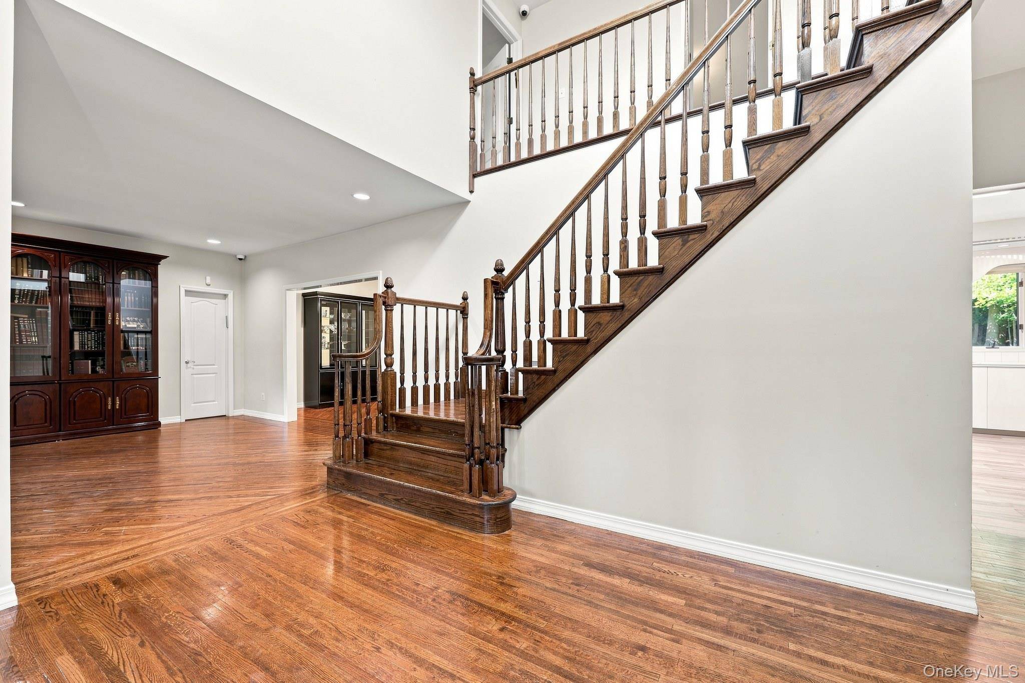 306 S Grandview AVE, Monsey, NY 10952