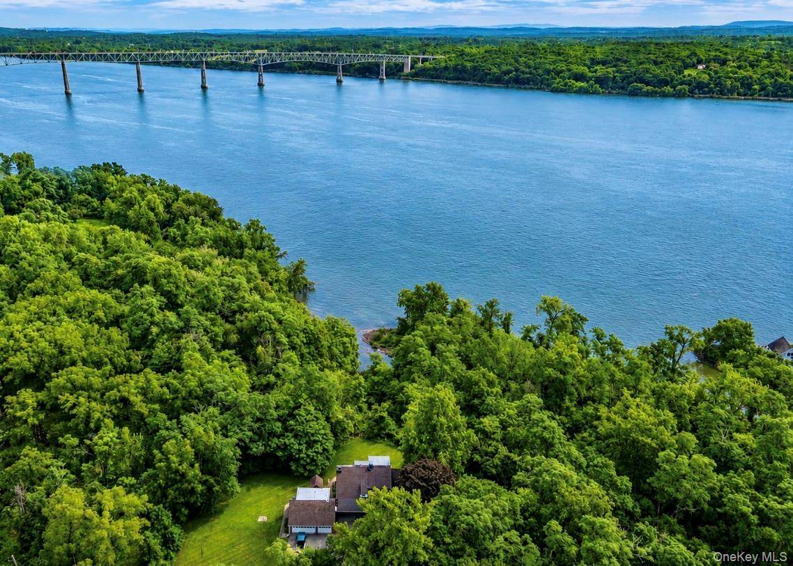 166 Ulster Landing RD, Kingston, NY 12401