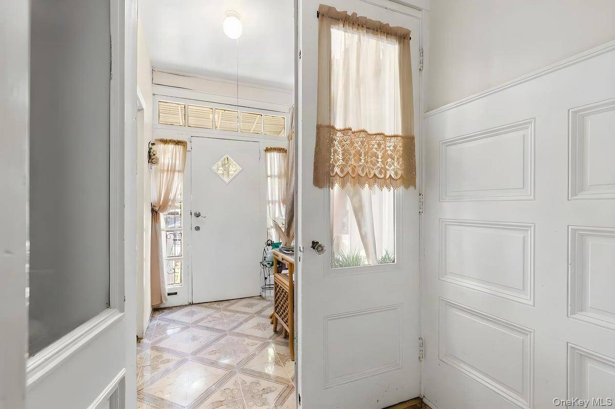 3713 Willett AVE, Bronx, NY 10467