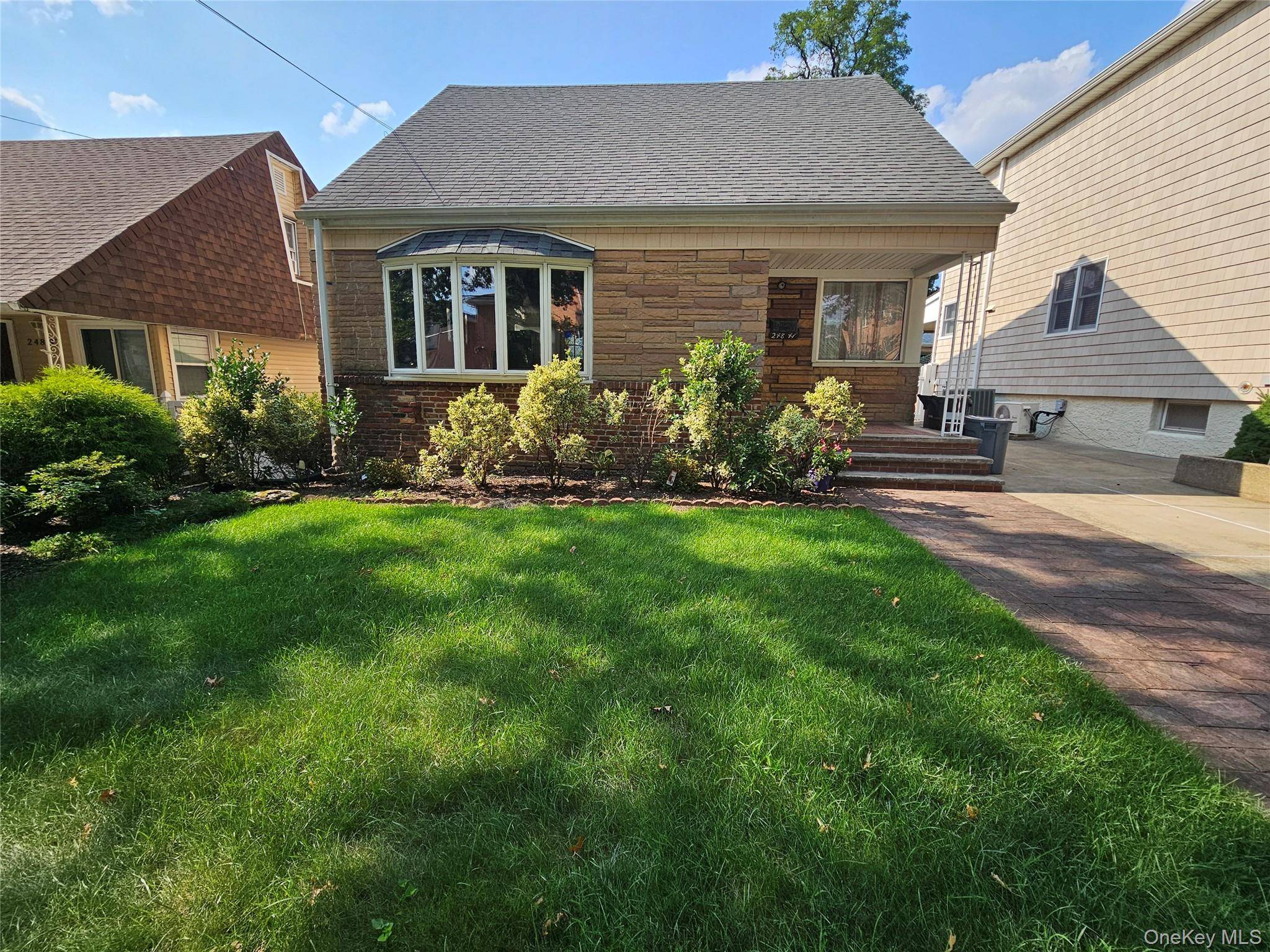 248-41 Thebes AVE, Little Neck, NY 11362