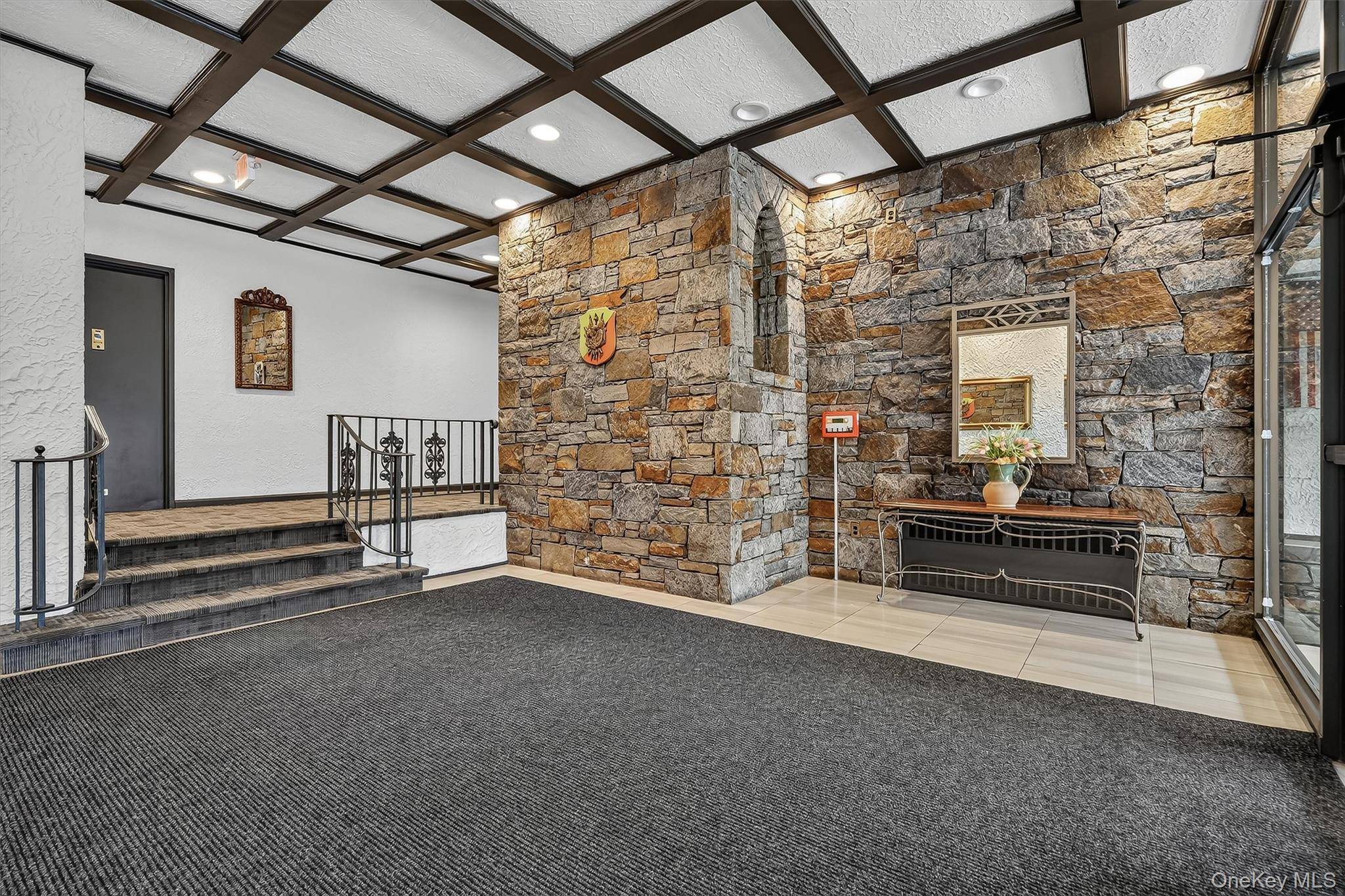 25 Franklin AVE #6C, White Plains, NY 10601