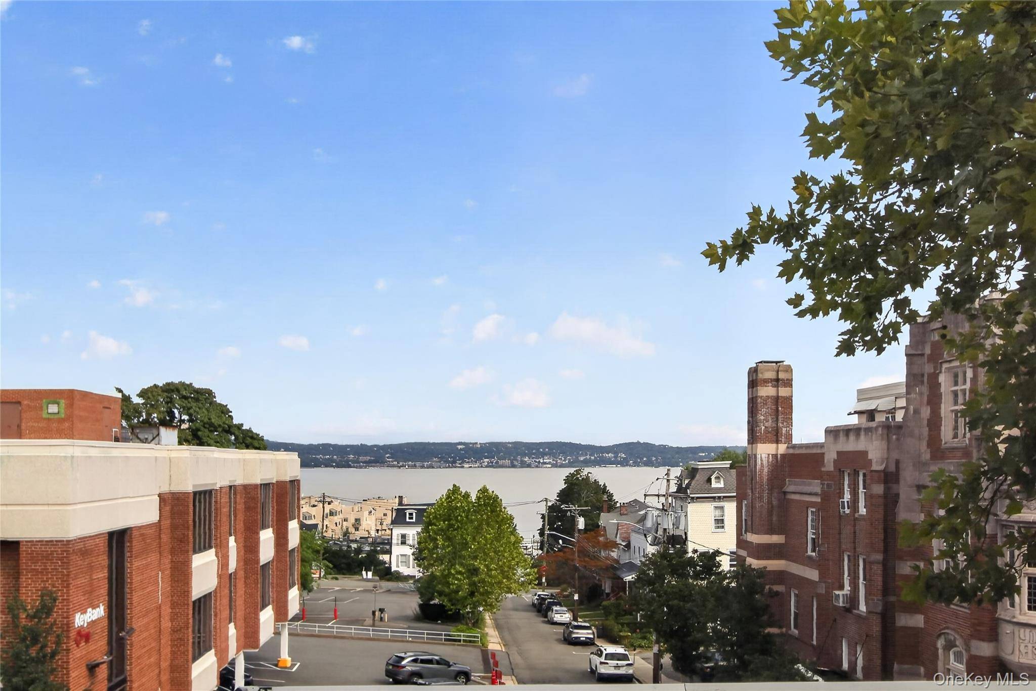 20 S Broadway #305, Nyack, NY 10960