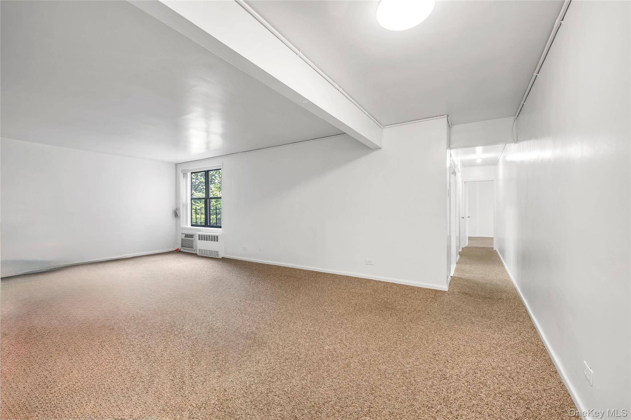 224-24 Union TPKE #3K, Oakland Gardens, NY 11364
