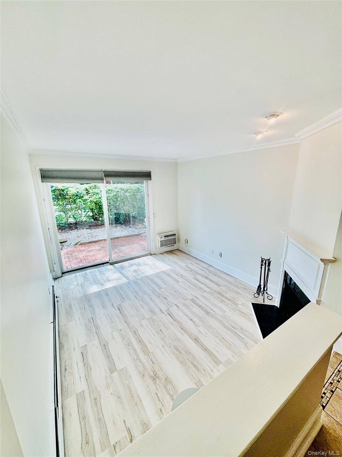 10 Westview AVE #D, White Plains, NY 10603