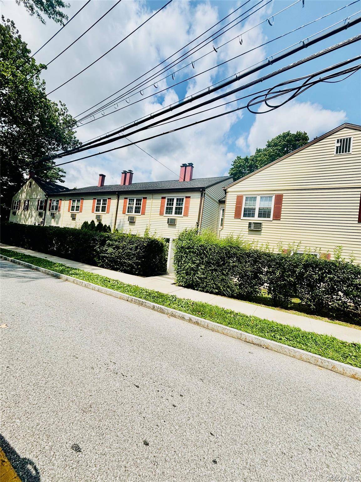 10 Westview AVE #D, White Plains, NY 10603