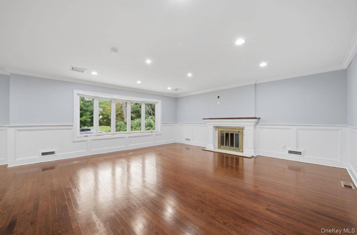87 Woodlawn AVE, New Rochelle, NY 10804