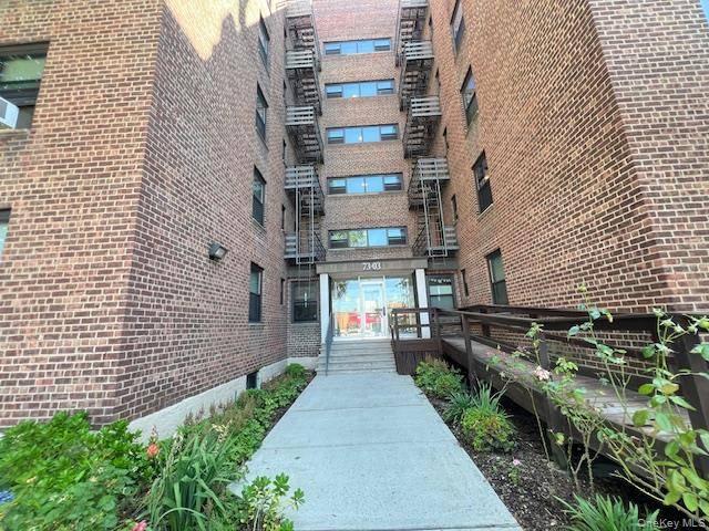 73-03 Bell BLVD #5M, Bayside, NY 11364