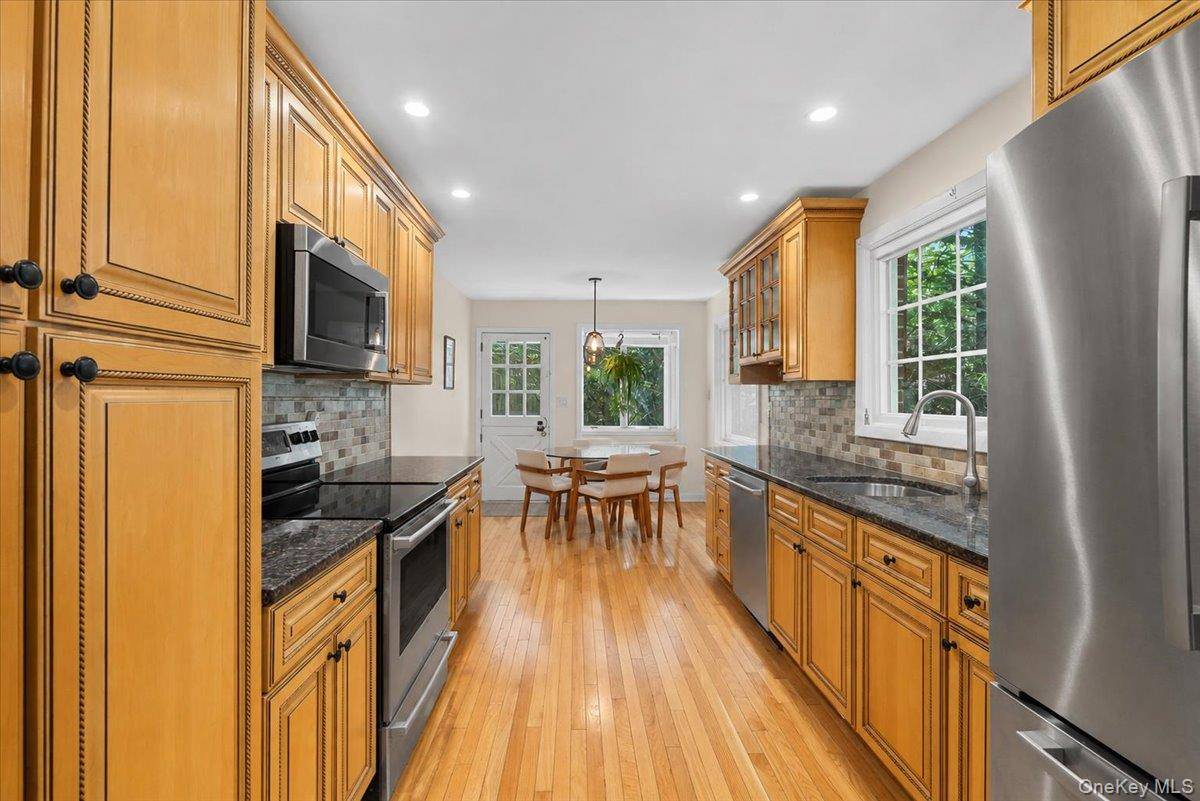 254 Farrington AVE, Sleepy Hollow, NY 10591