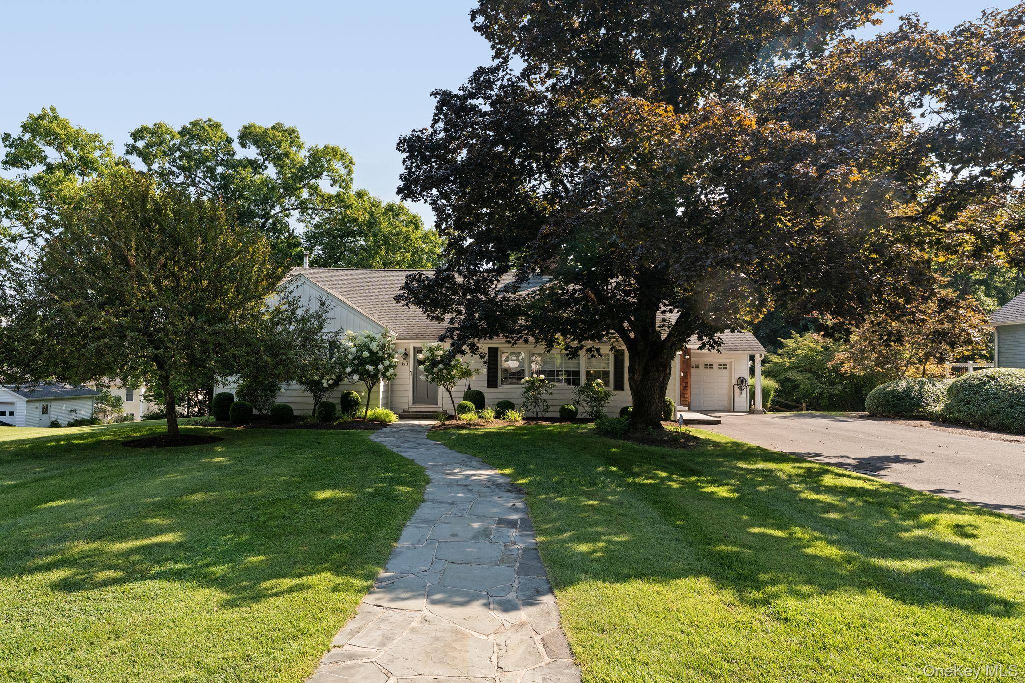 67 Dunneman AVE, Kingston, NY 12401