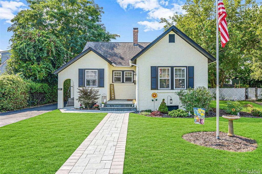 510 Secatogue AVE, Farmingdale, NY 11735