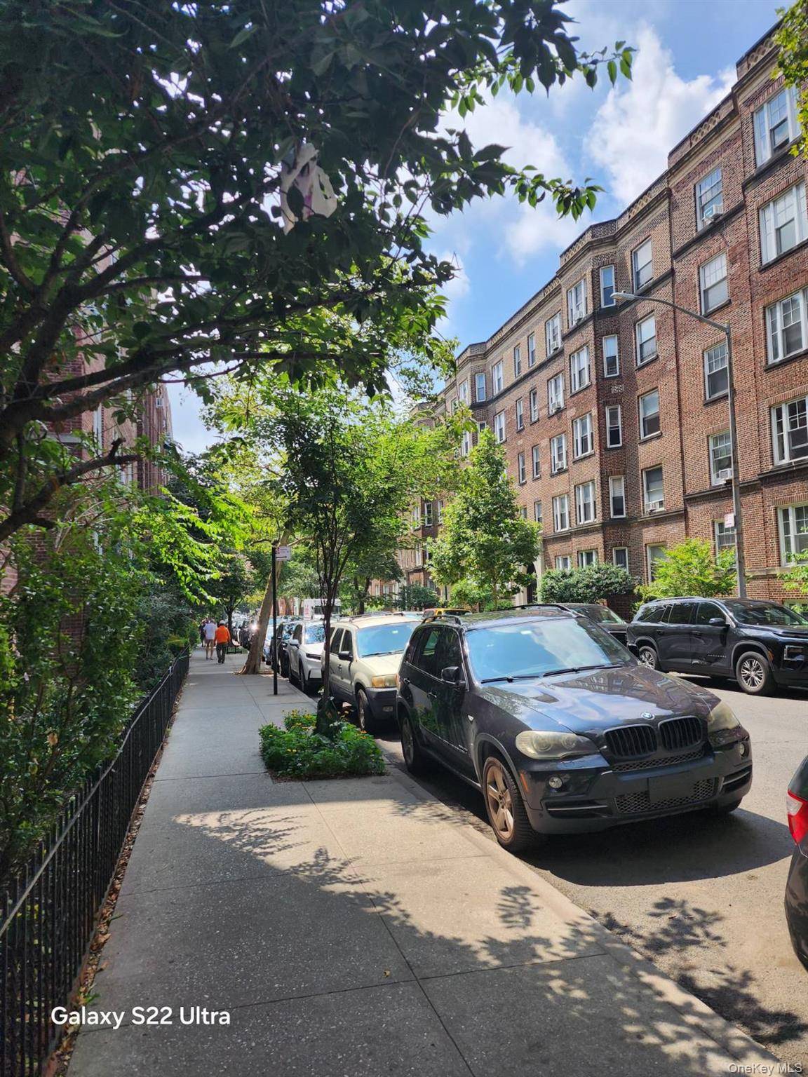 35-21 79st #1L, Jackson Heights, NY 11372