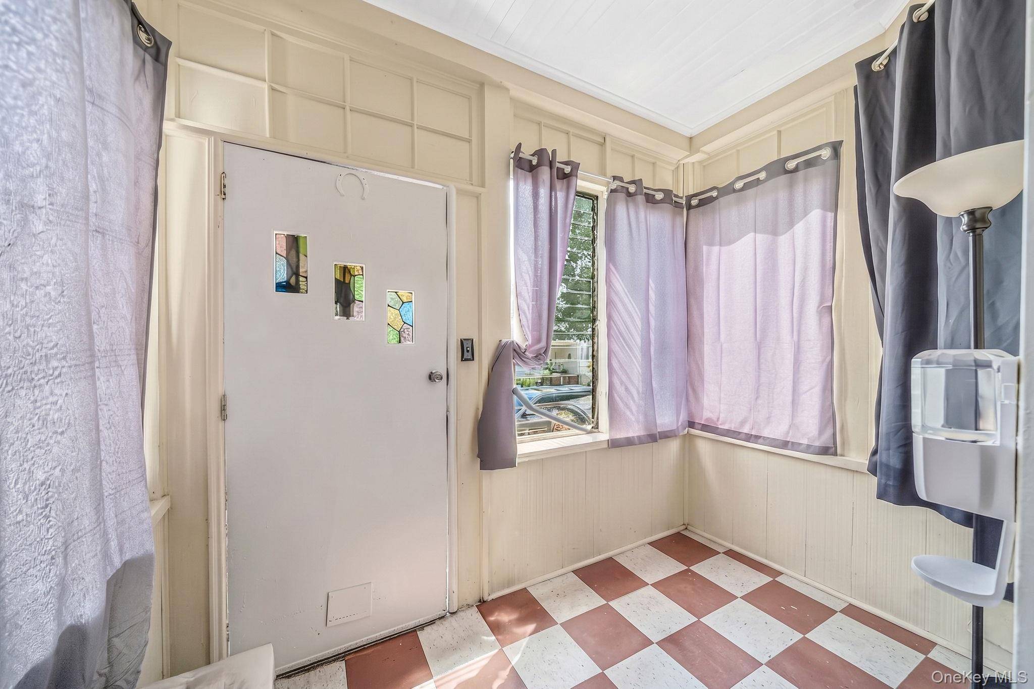 84 Autumn AVE, Brooklyn, NY 11208