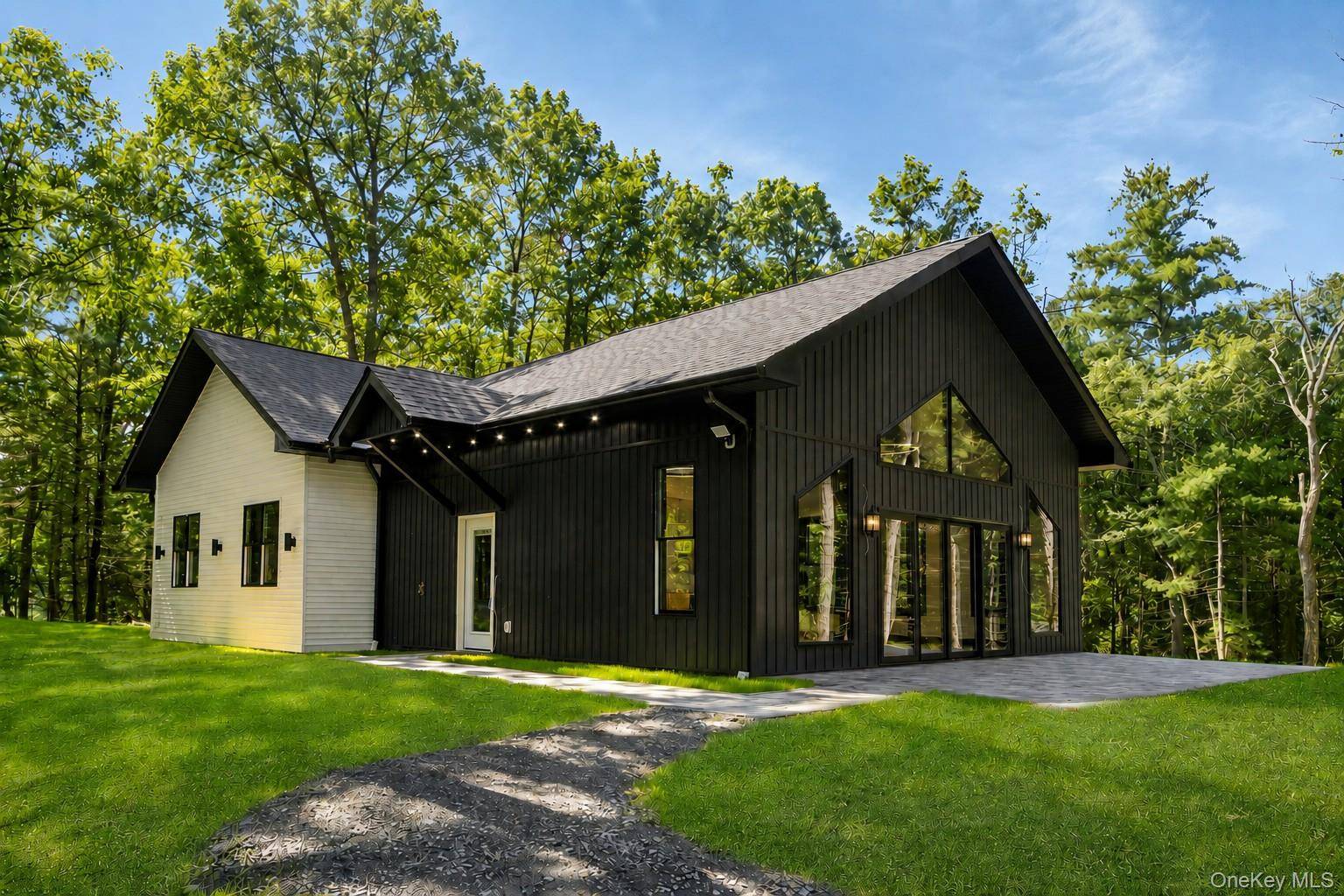 521 Decker RD, Glen Spey, NY 12737