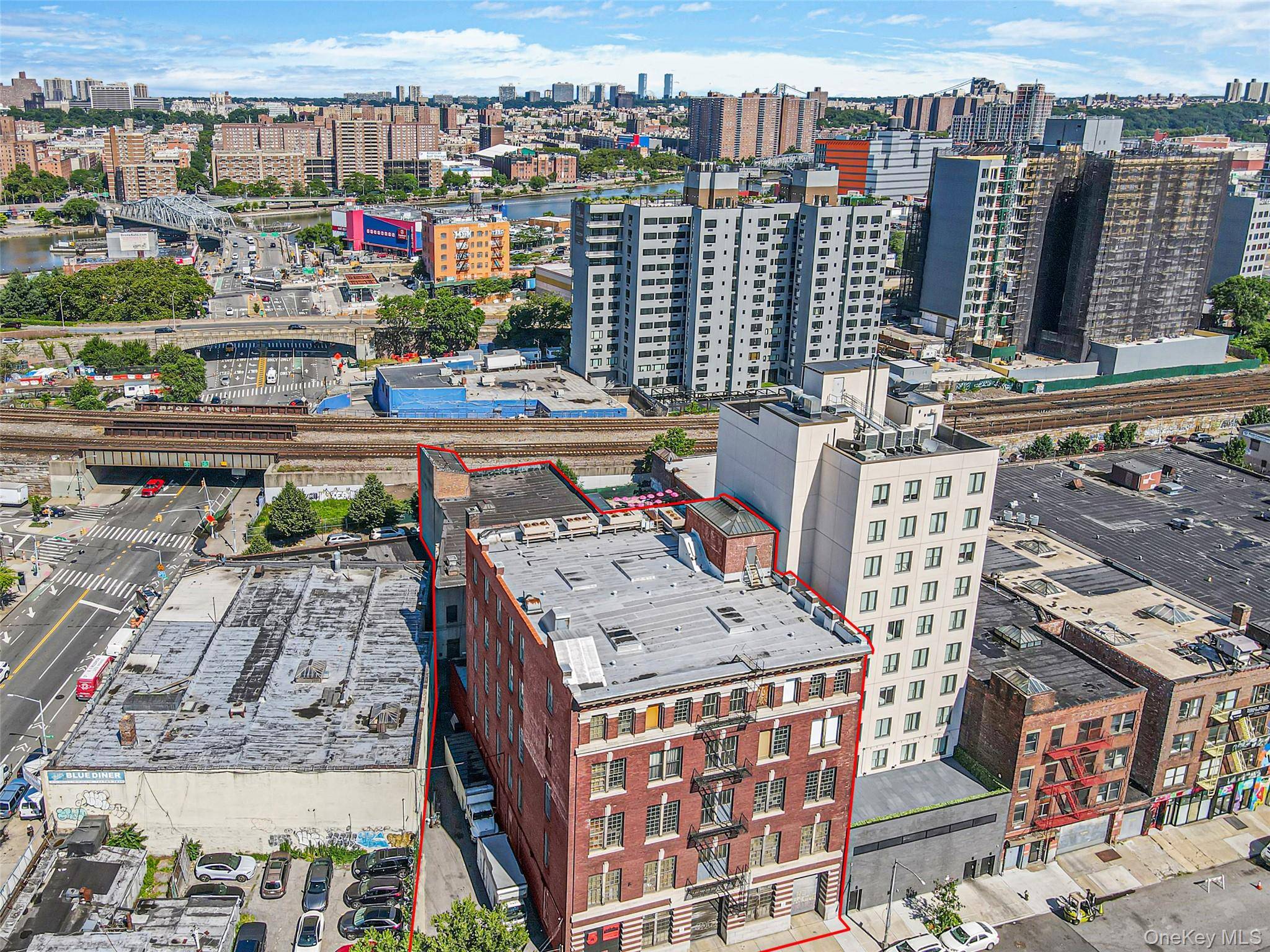 5 Canal PL, Bronx, NY 10451
