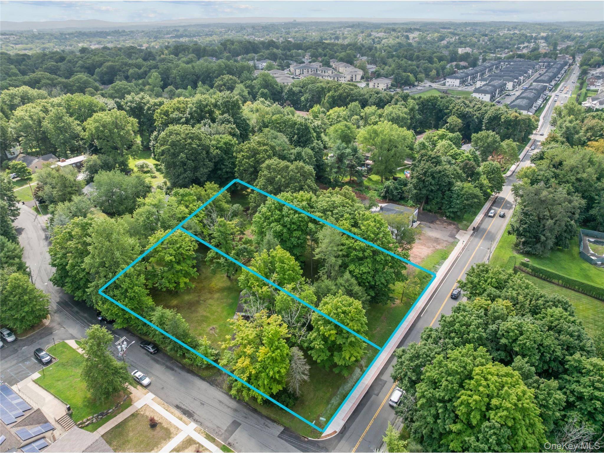 1 Langeries DR, Monsey, NY 10952