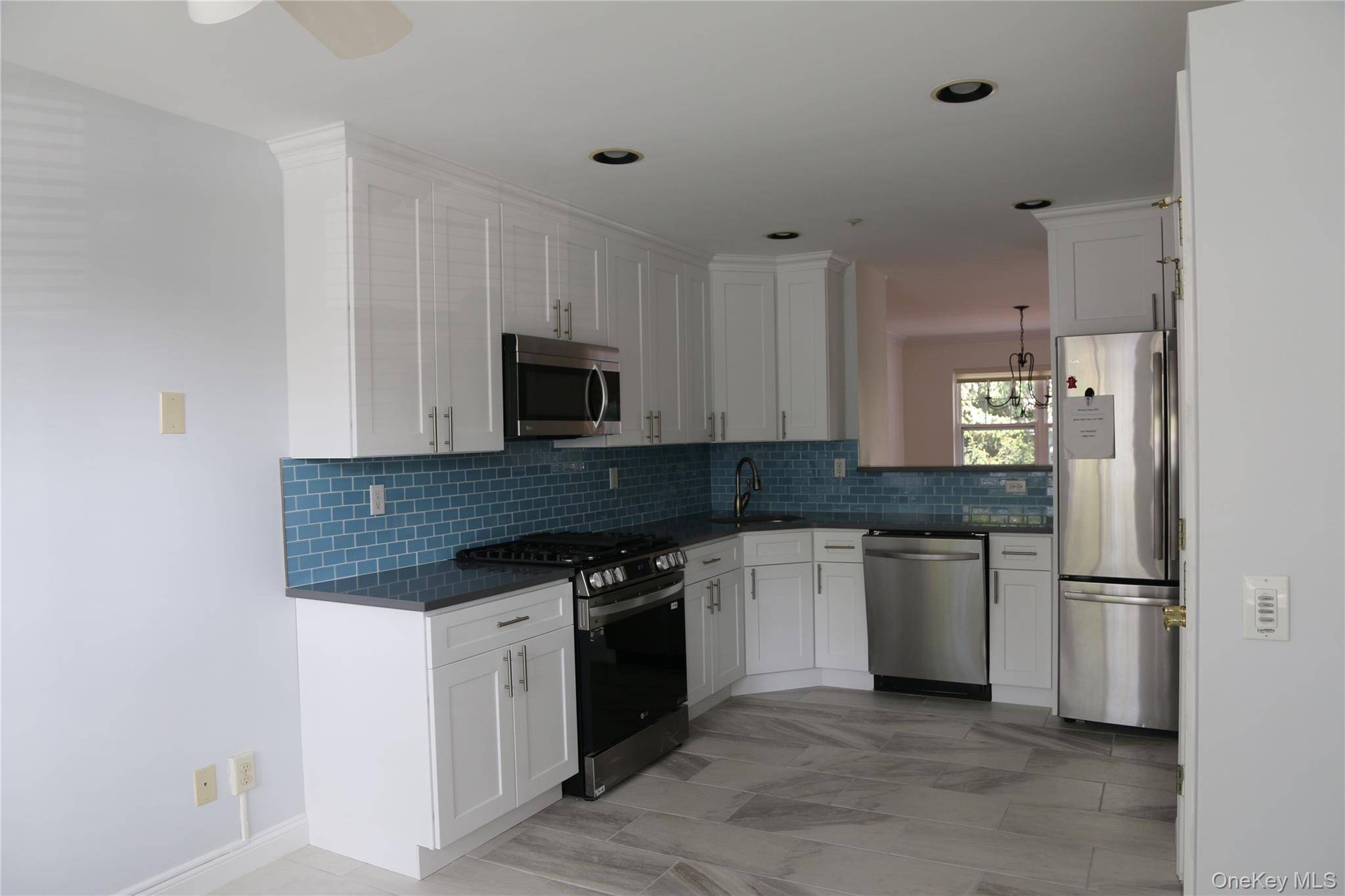 140 Winding Ridge RD #140, White Plains, NY 10603