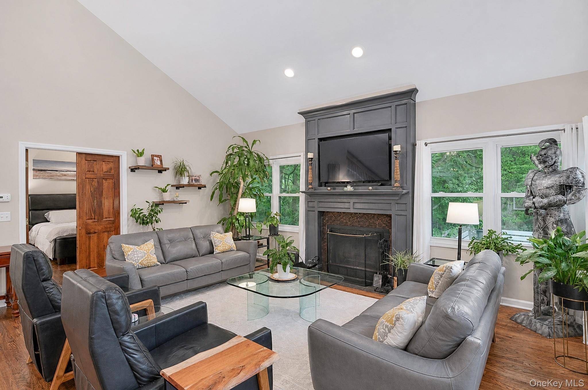 11 Coach Hill Drive Danbury, CT, Call Listing Agent, CT 06811