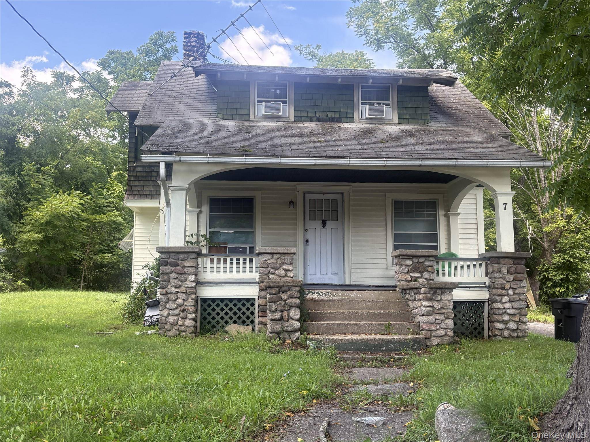 7 North RD, Bloomingburg, NY 12721