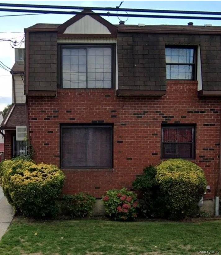 Address not disclosed, Springfield Gardens, NY 11413
