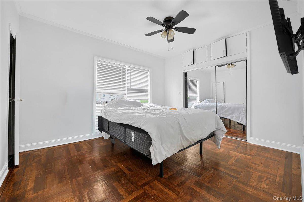 1384 E 16th ST, Brooklyn, NY 11230